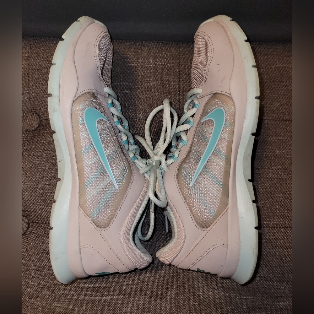 🥰3/$25 NIKE Athletic Shoes in Light Gray&Teal. Excellent Condition - Picture 5 of 8